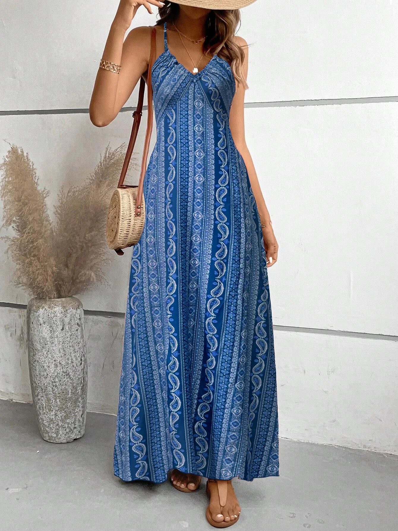 Boho Chic – Vestido Longo Feminino Estampado com Alças Finas e Estilo Étnico