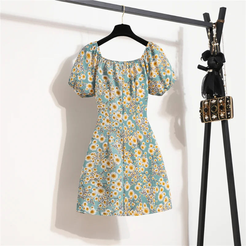 Flora Charm – Vestido Curto Feminino com Manga Bufante e Estampa Floral Romântica