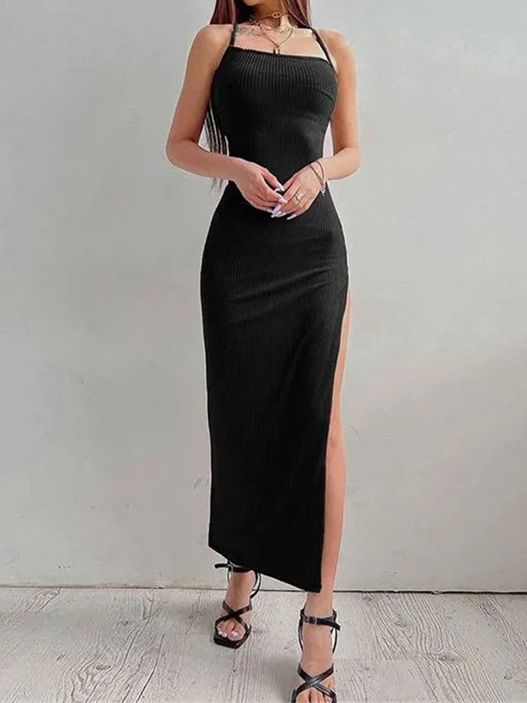 Mystic Noir – Vestido Midi Feminino com Fenda Lateral e Caimento Impecável
