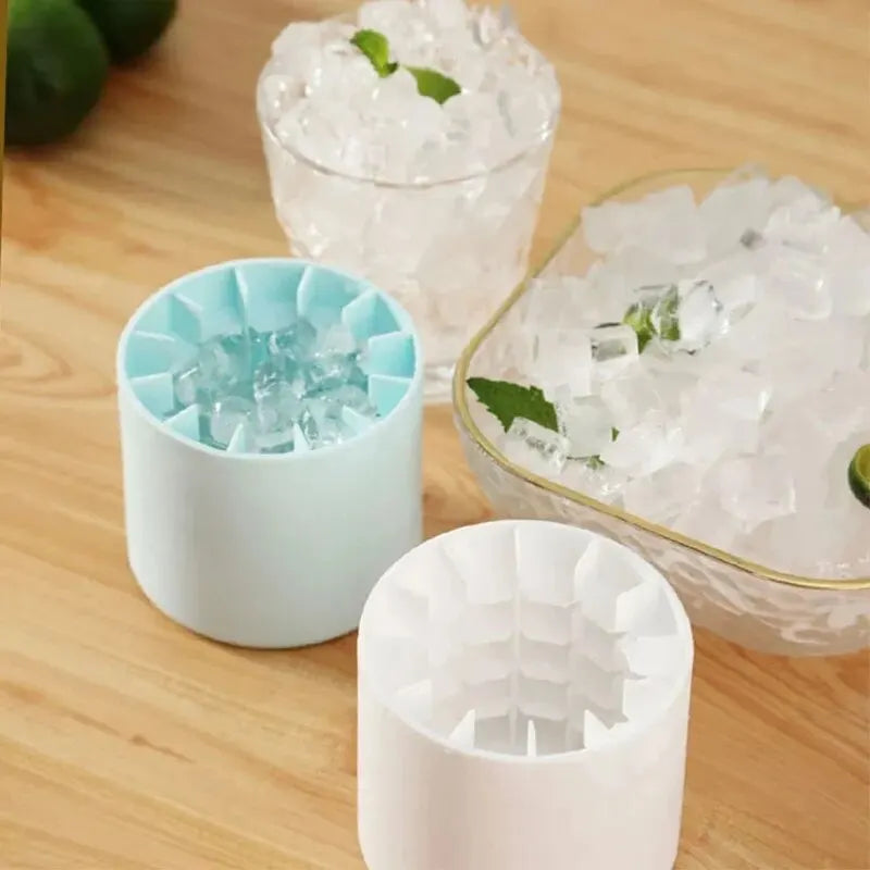 Frost Cube – Forma Portátil de Gelo com Design Inovador e Armazenamento Prático
