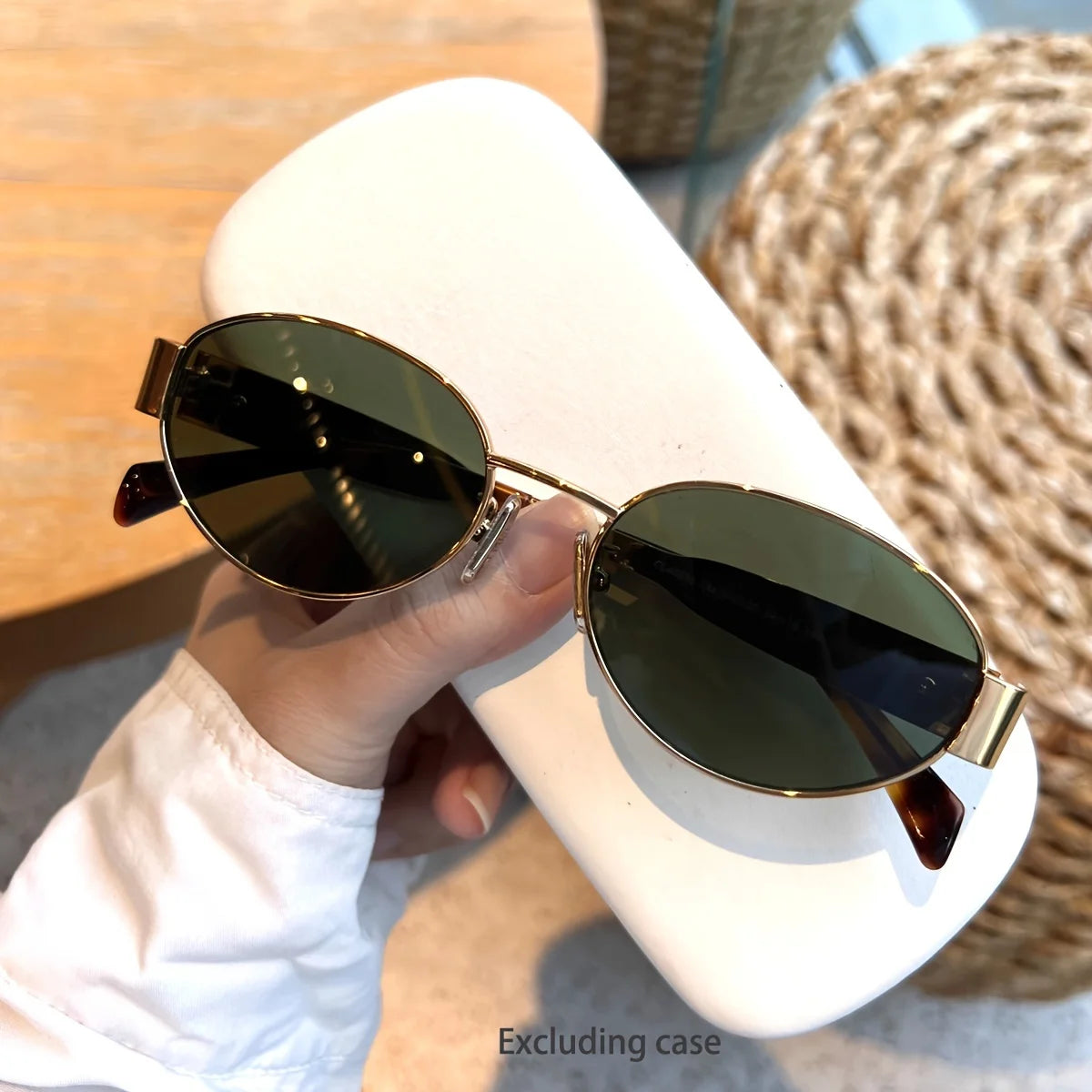 Essenza Vision – Óculos de Sol Feminino Oval Retrô com Lente Escura e Armação Metálica