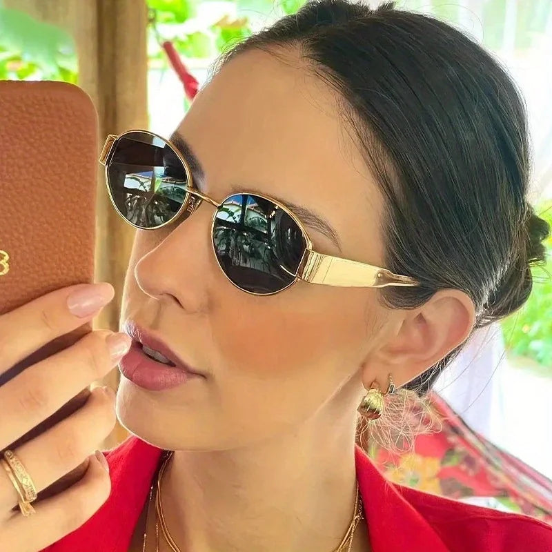 Essenza Vision – Óculos de Sol Feminino Oval Retrô com Lente Escura e Armação Metálica
