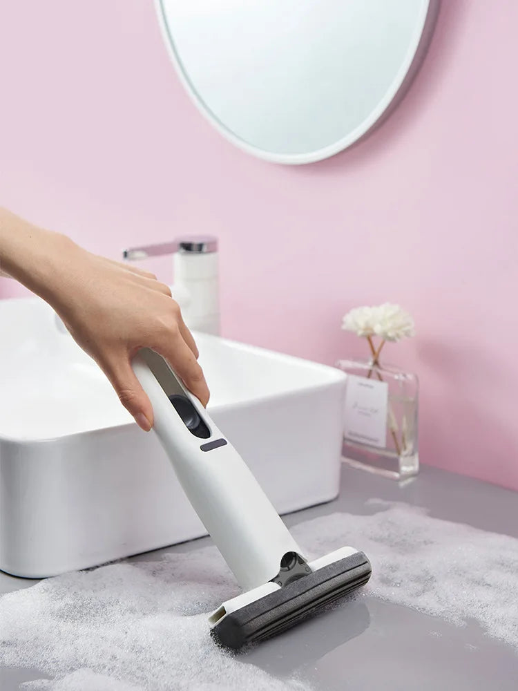 Urban Clean – Mini Mop Portátil Dobrável com Autoespremer e Esponja Absorvente (COMPRE 1 LEVE 2)